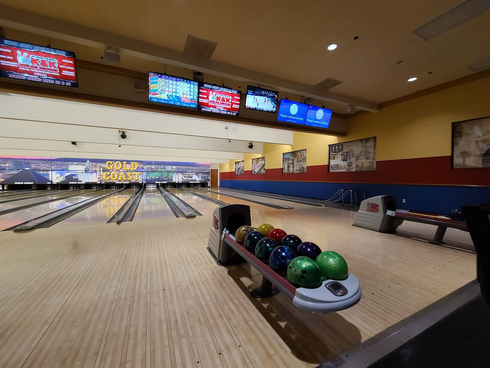 Gold Coast Bowling Center